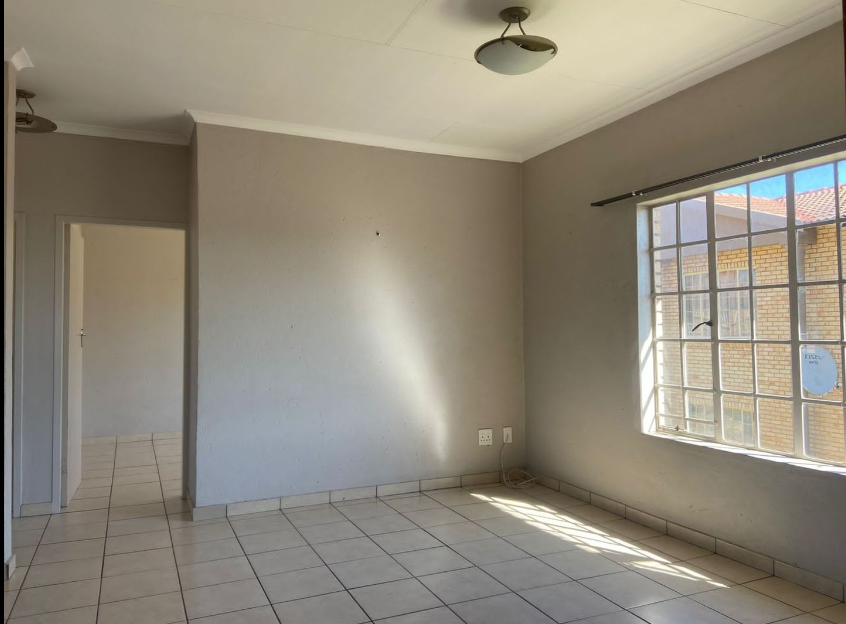 2 Bedroom Property for Sale in Waterval East North West